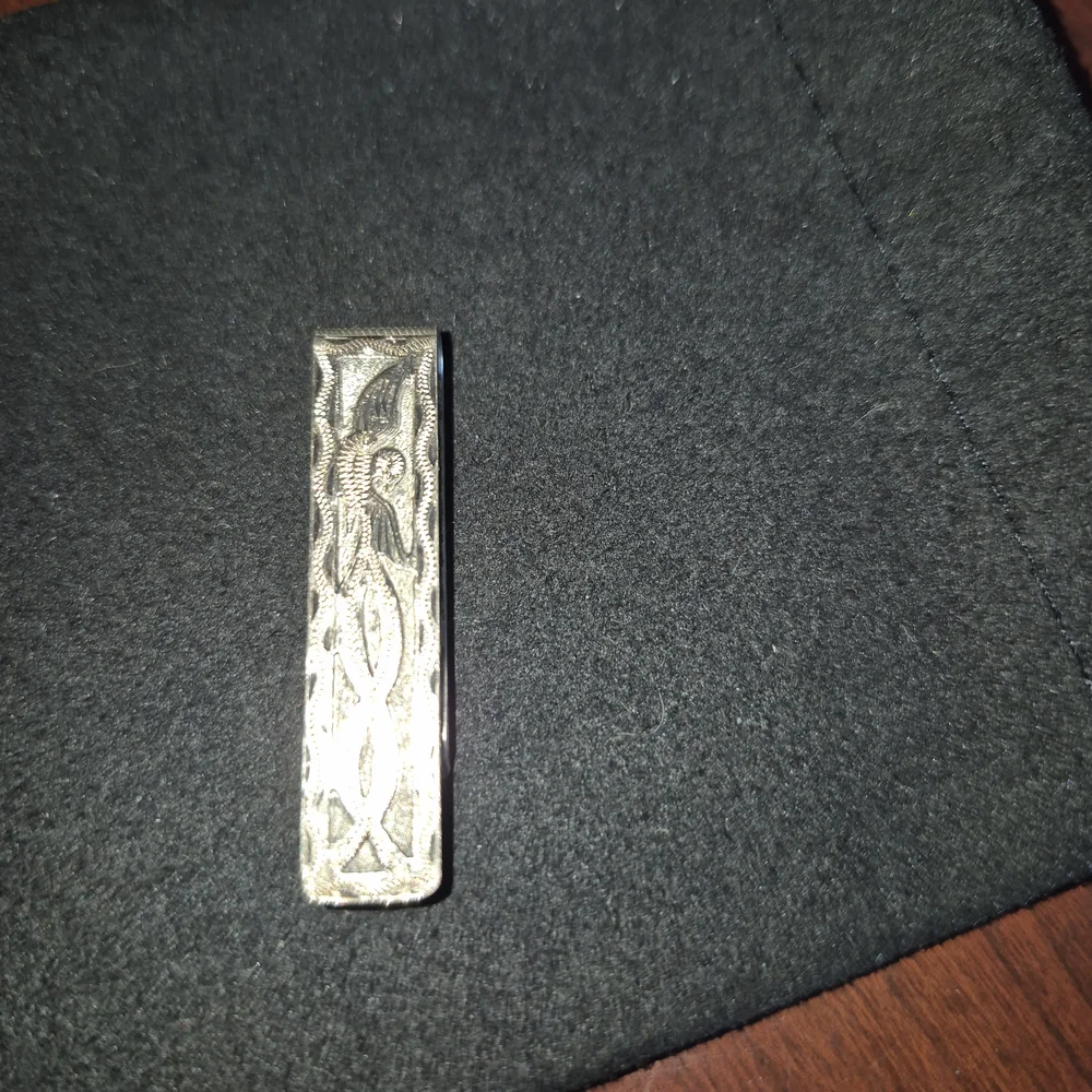 Silver-Tone Patterned Tie Clip for Men